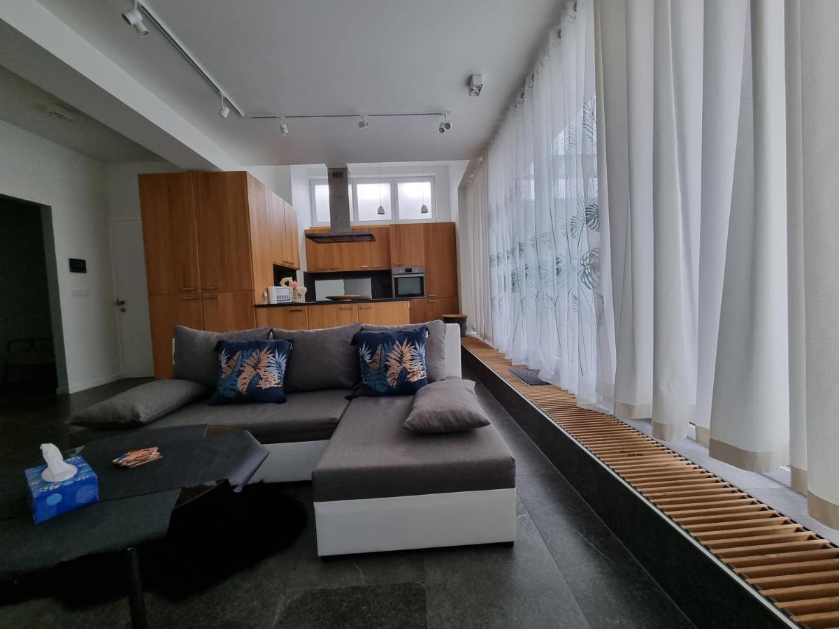 Bb Guesthouse Wezembeek-Oppem Extérieur photo